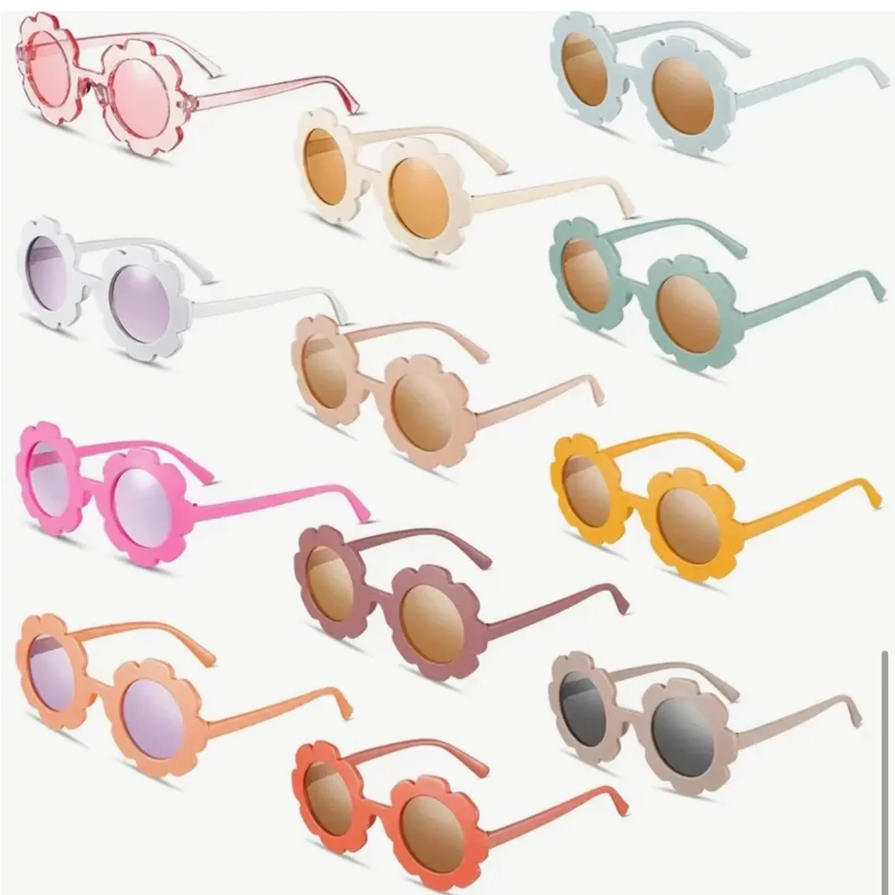 KIDS flower Sunglasses (pick one)